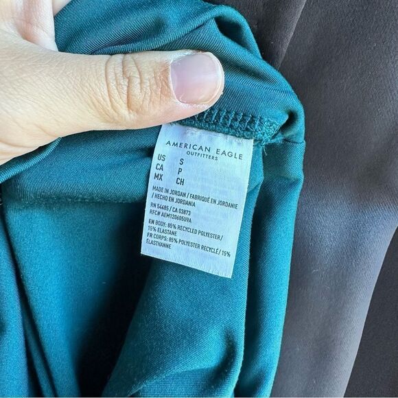 American Eagle The Lightweight Everything Legging 7/8 Length Green Size Small - Picture 7 of 7